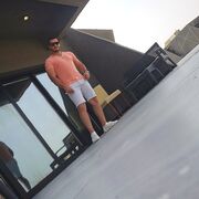  ,   Ash, 34 ,   ,   