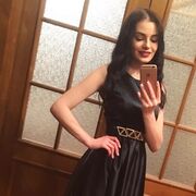  ,   Julia, 31 ,   