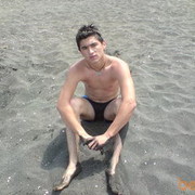  ,   Temo, 32 ,  