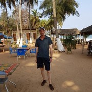  ,  Mesi, 44