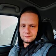  ,  Alex, 35