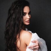  ,   Intrigue, 32 ,   ,   , c , 