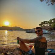  ,   Koray, 39 ,   ,   