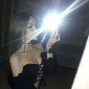  ,   Mila, 24 ,   ,   