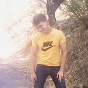  -,   Assli, 33 ,   