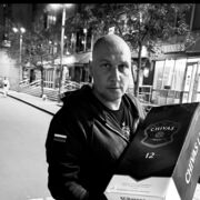  ,  Andrey, 40