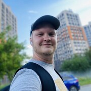  ,  Mik, 36