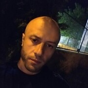  ,  Badri, 30