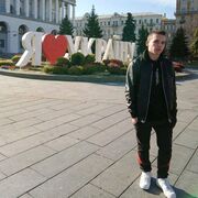  ,  Oleg Vasin, 27