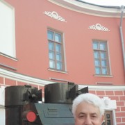  ,   Stas, 65 ,   