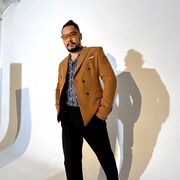  ,   Dan, 33 ,   ,   , 