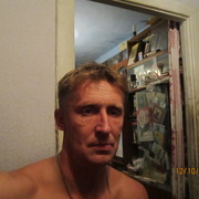  ,   Alex, 52 ,   