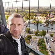  ,   Vitalik, 32 ,   ,   
