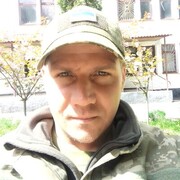  ,  Stas, 40