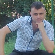  ,   Vitalie, 37 ,   