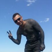  -,  Viktor, 51