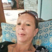  ,   Angelika, 43 ,   c 