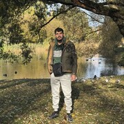  ,   Kamran, 33 ,     