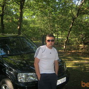  ,   Artur, 44 ,   