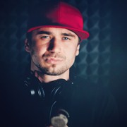  ,   Dimi, 34 ,  