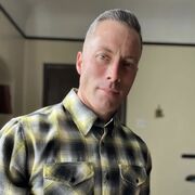  ,   Peytonwayten, 48 ,   ,   , c 