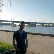  ,   Timur, 32 ,   