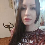  ,   Yana, 37 ,   ,   