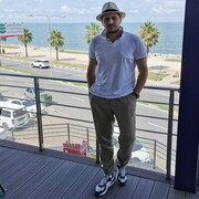  ,  Irakli, 48