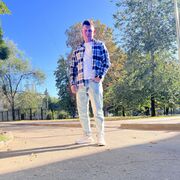 ,  Aleksey, 32