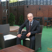  ,   Adriano, 41 ,   