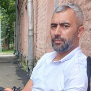  ,   Yusuf, 39 ,   ,   