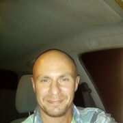  ,   Denis, 40 ,   ,   