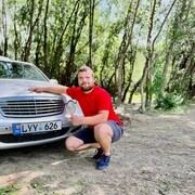  ,  Marian, 23