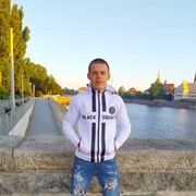  Jelcz,  Viktor, 25