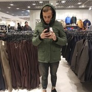  ,  Vova, 24