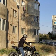  ,   Nik, 35 ,   ,   