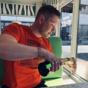  ,   Toomas, 31 ,   ,   