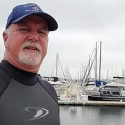  ,   Yuri leniov, 48 ,     , c 