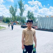   ,  Alijon, 24