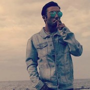  ,  Hayk, 30