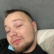  ,  Nikita, 21