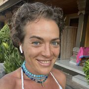  Kuta,   , 42 ,     , c 