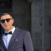  ,  Aleksandre, 35
