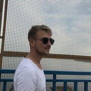  ,  Anton, 36