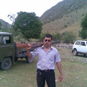  ,   Ravshanbek, 44 ,   