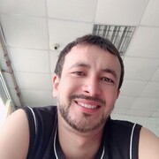  ,  Islombek, 29