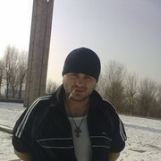  ,   Ishxan, 38 ,  