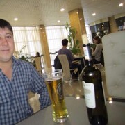  ,  LEGUS, 37