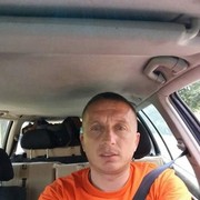 ,  Roman, 40