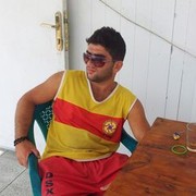  ,   Elvin, 31 ,   